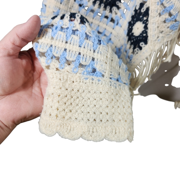 House of Harlow 1960 Blue and Cream Fringe Sweater - Picture 5 of 8